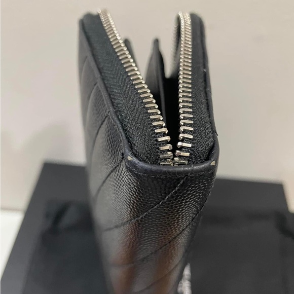 🖤YSL Monogram Zipped Around Wallet in SHW🖤 - Picture 12 of 15
